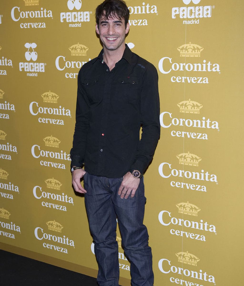 Fonsi Nieto vuelve a la noche tras su 'baja por paternidad'