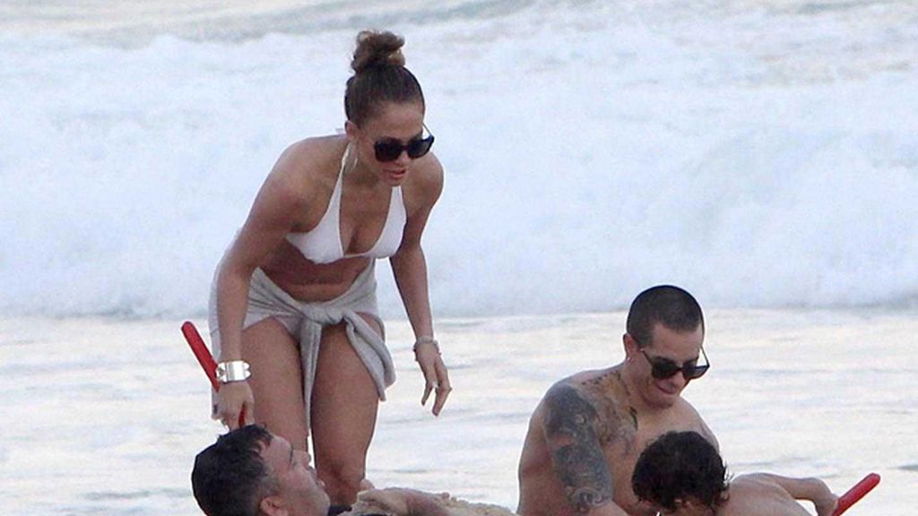 Jennifer López, Casper, el guardaespaldas y los niños, en Río de Janeiro