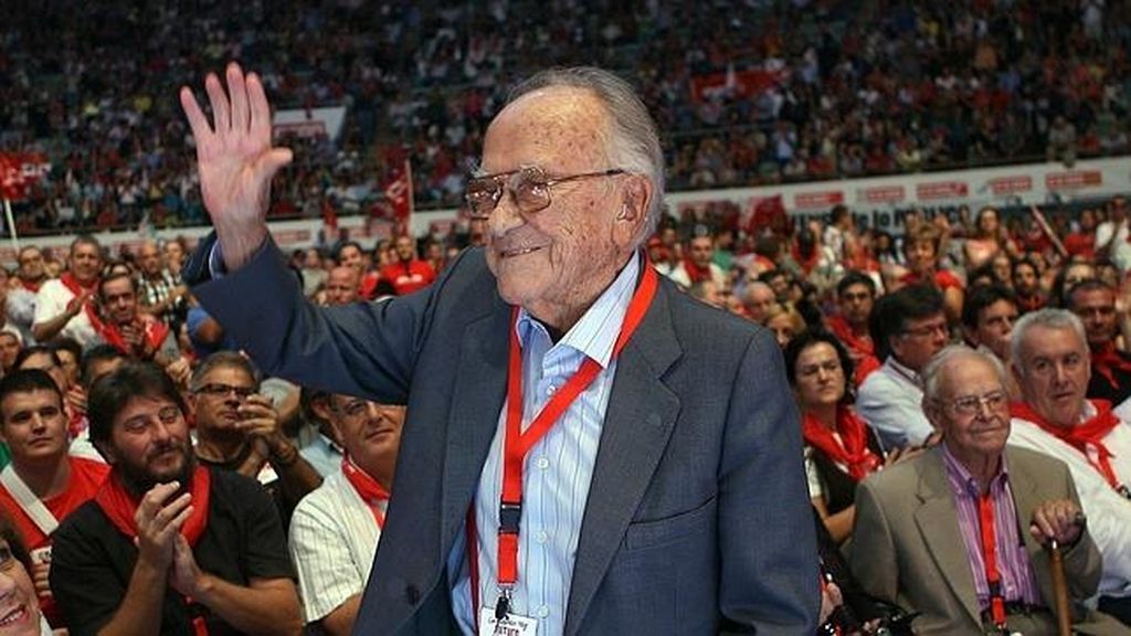 Muere Santiago Carrillo a los 97 años