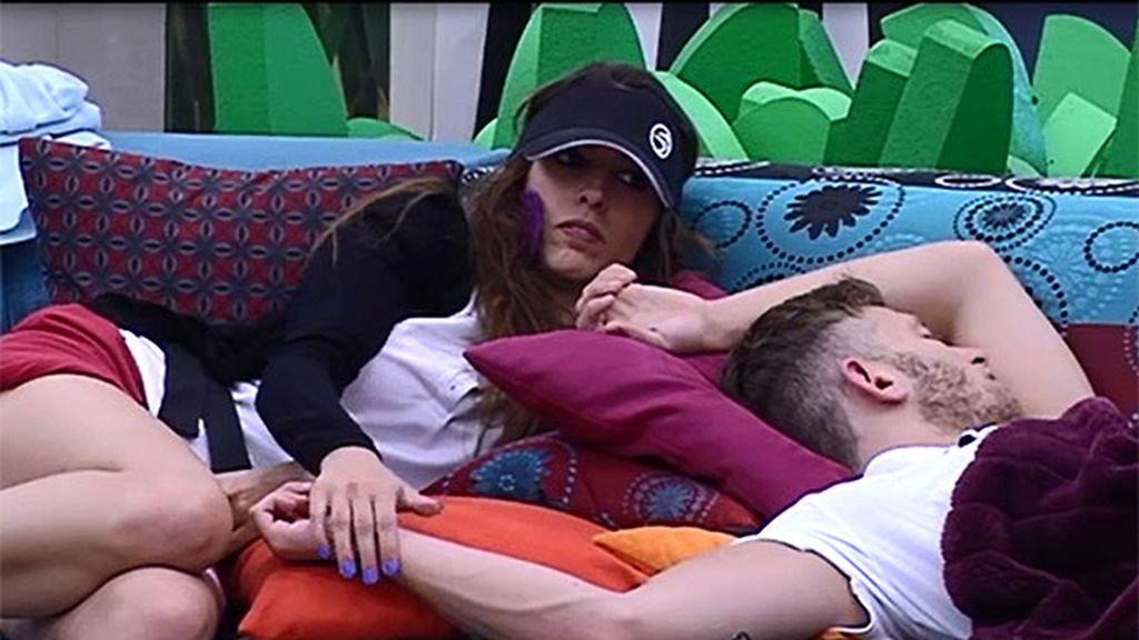 La pareja protagonizó imágenes subiditas de tono en el jacuzzi