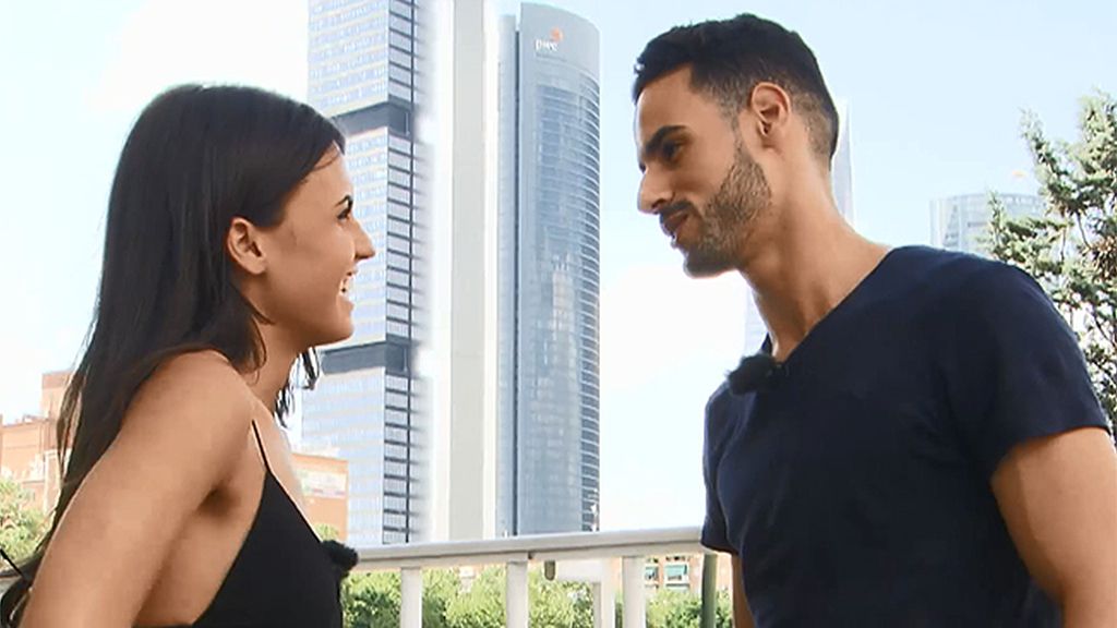 Sofía y Ash entran en el juego de la seducción