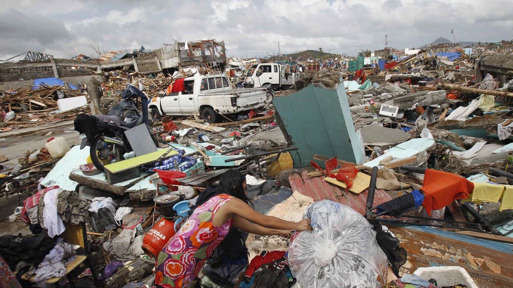 Devastación tras el paso de 'Haiyan'