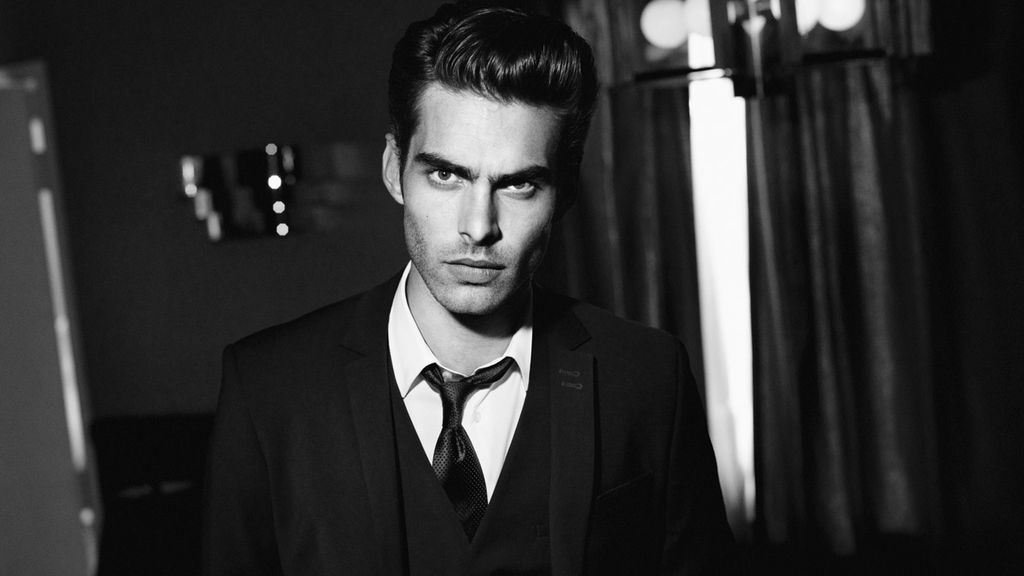 Jon Kortajarena en la campaña de Zara Jon Kortajarena en la campaña de Zara