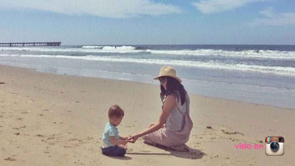 Raquel del Rosario, junto a Leo: "¡Felicidades mamás!"