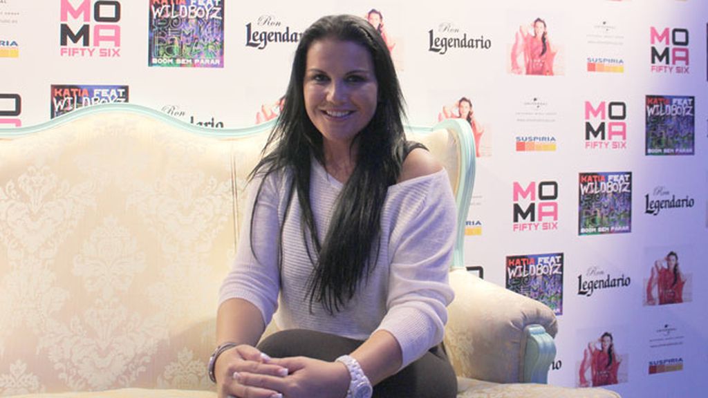 Katia Aveiro