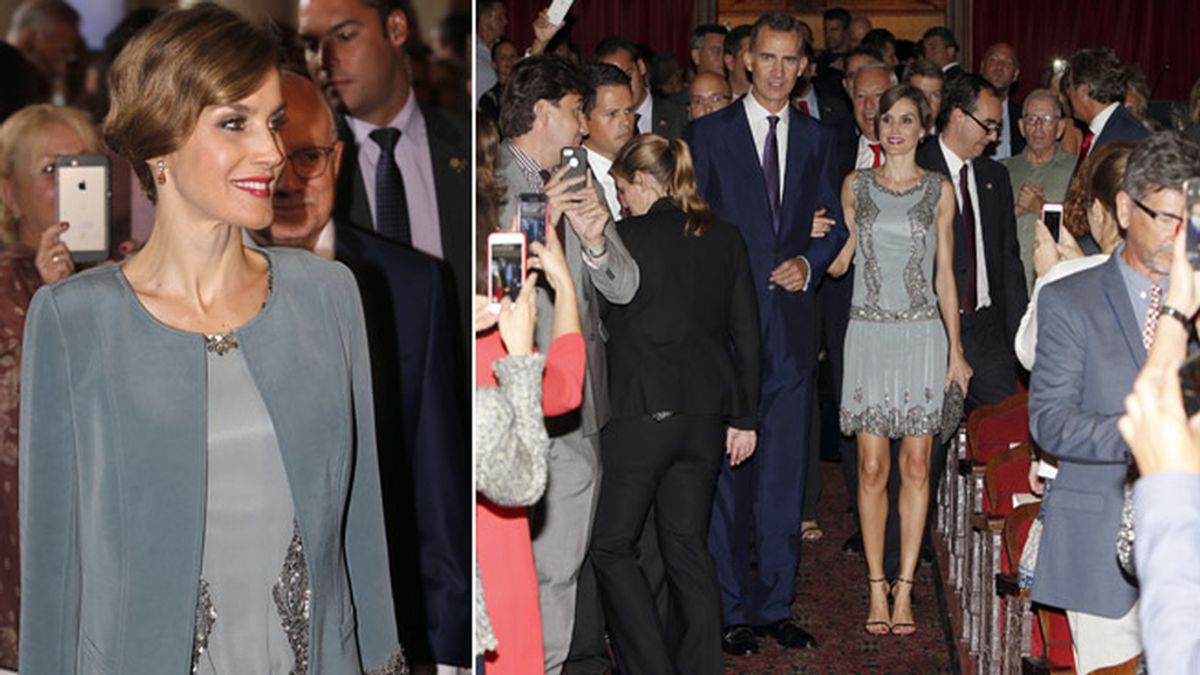 La reina Letizia elige un ‘look’ años 20 en la  inauguración del Festival de Cine Español