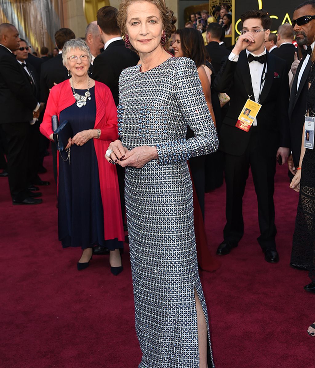 Charlotte Rampling vestida de Armani