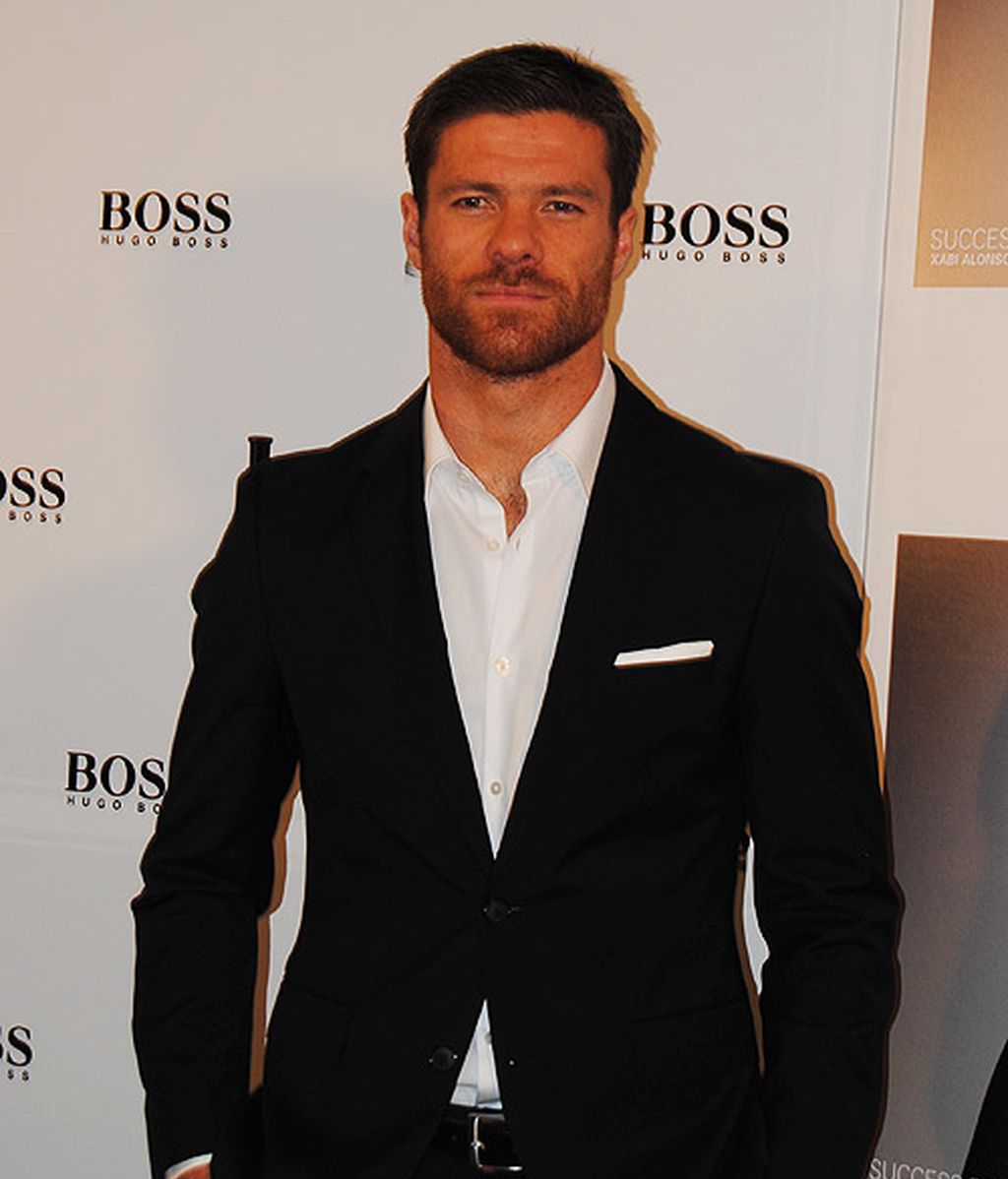 Xabi Alonso nos ayuda a olvidar a Guardiola