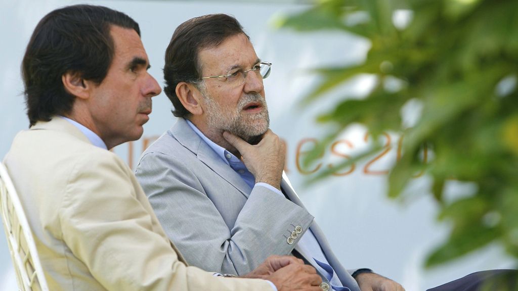 Aznar y Rajoy en la FAES. Foto: EFE