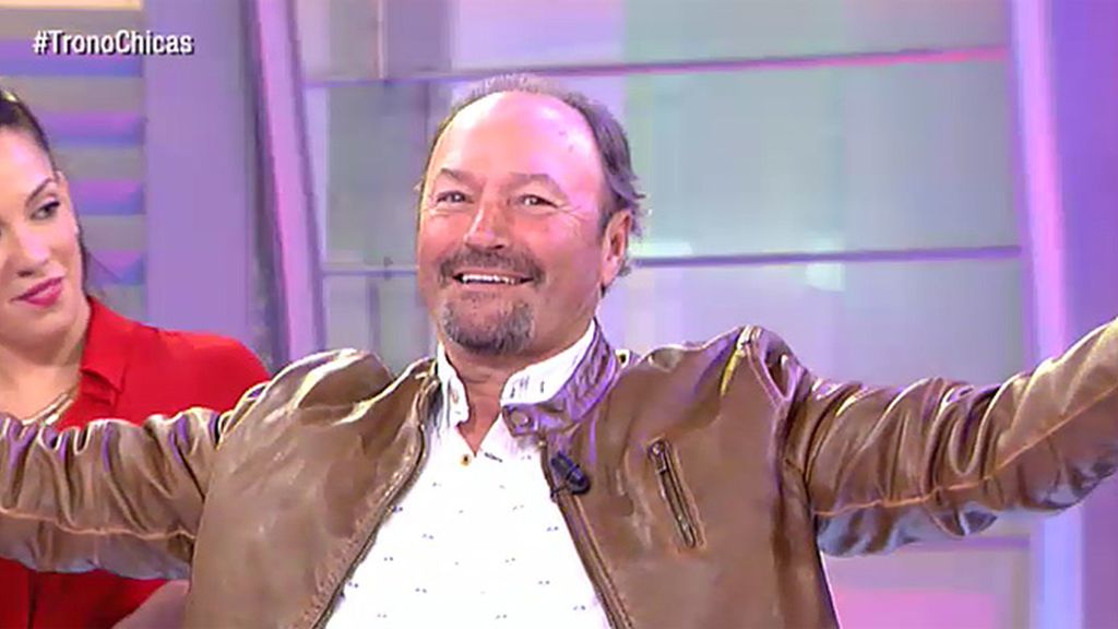 Amador renueva su imagen asesorado por Nacho Montes y Jesús Reyes