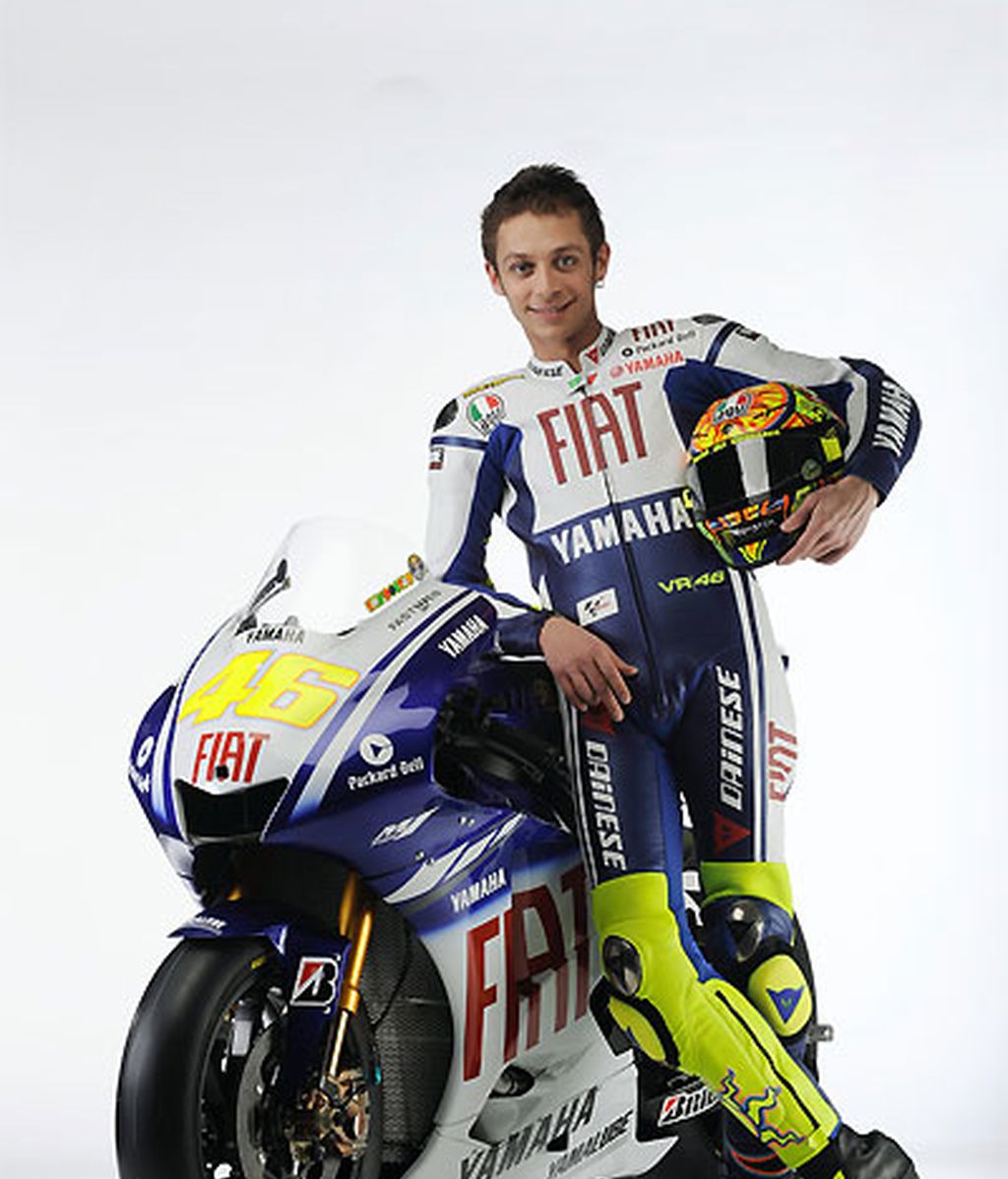 Lorenzo luce nueva moto y nuevo casco