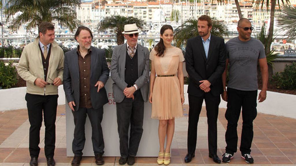 Marion Cotillard presenta su última película en Cannes