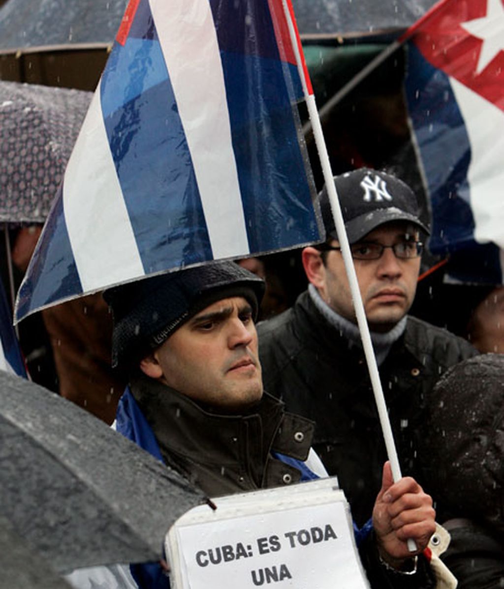 Manifestación en Madrid contra el régimen de Castro