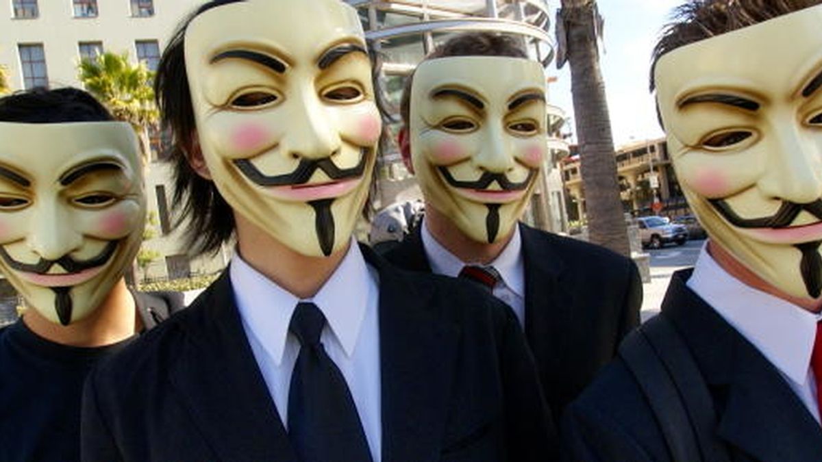El ataque planeado contra Facebook divide a Anonymous