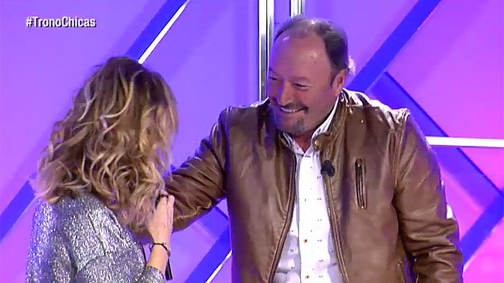 Amador renueva su imagen asesorado por Nacho Montes y Jesús Reyes