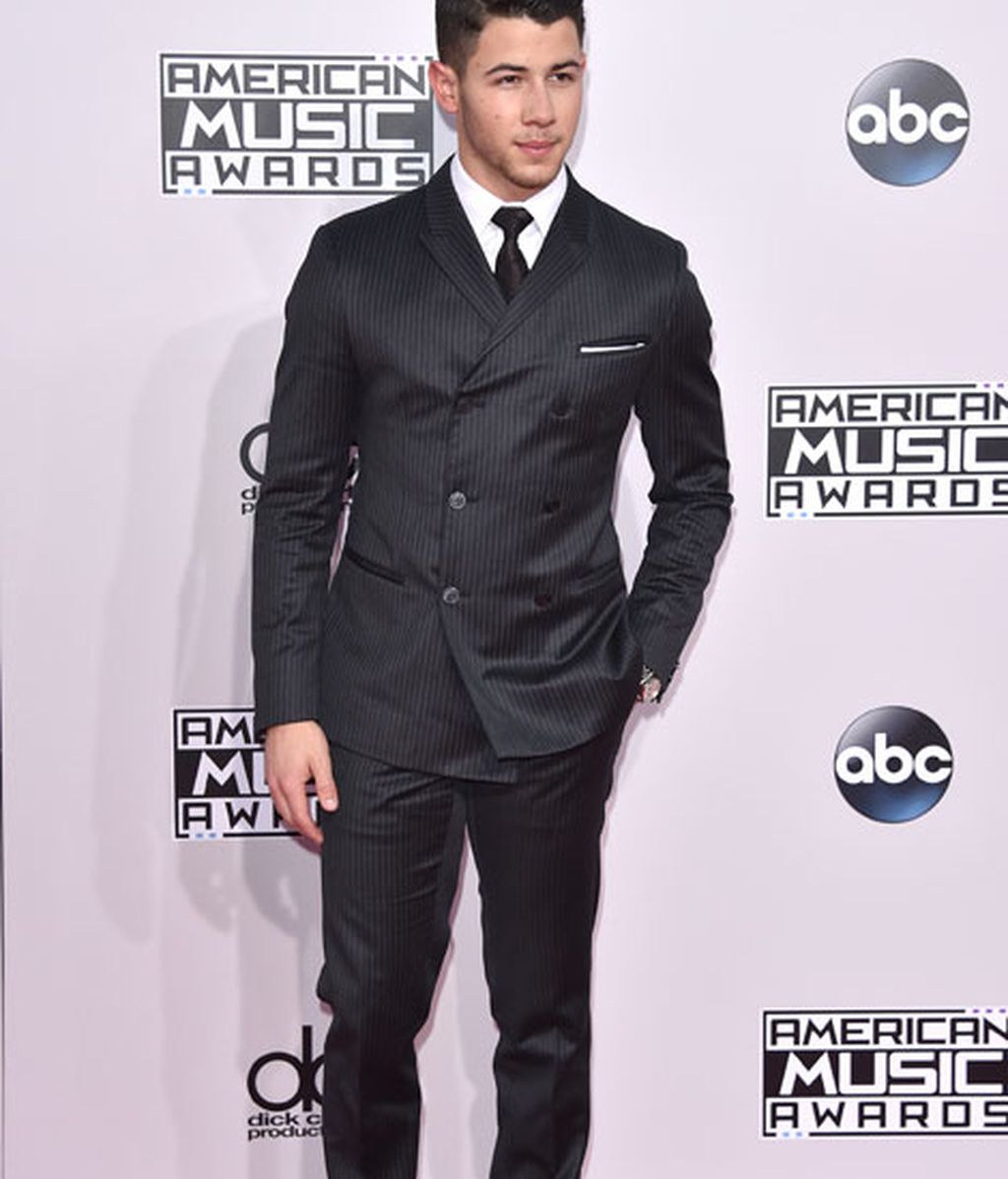 Joe Jonas también estuvo entre los asistentes de los American Music Awards
