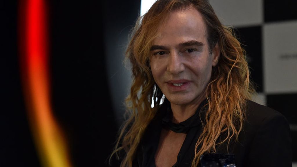 John Galliano regresa a las pasarelas