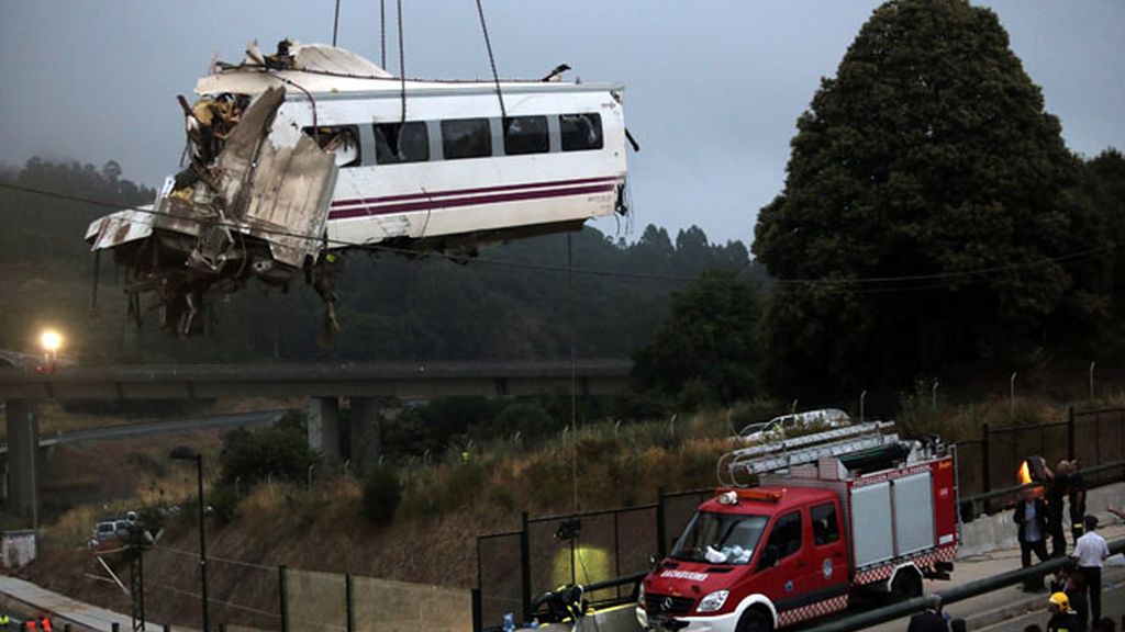 Las fotos de la tragedia del Alvia Madrid-Ferrol