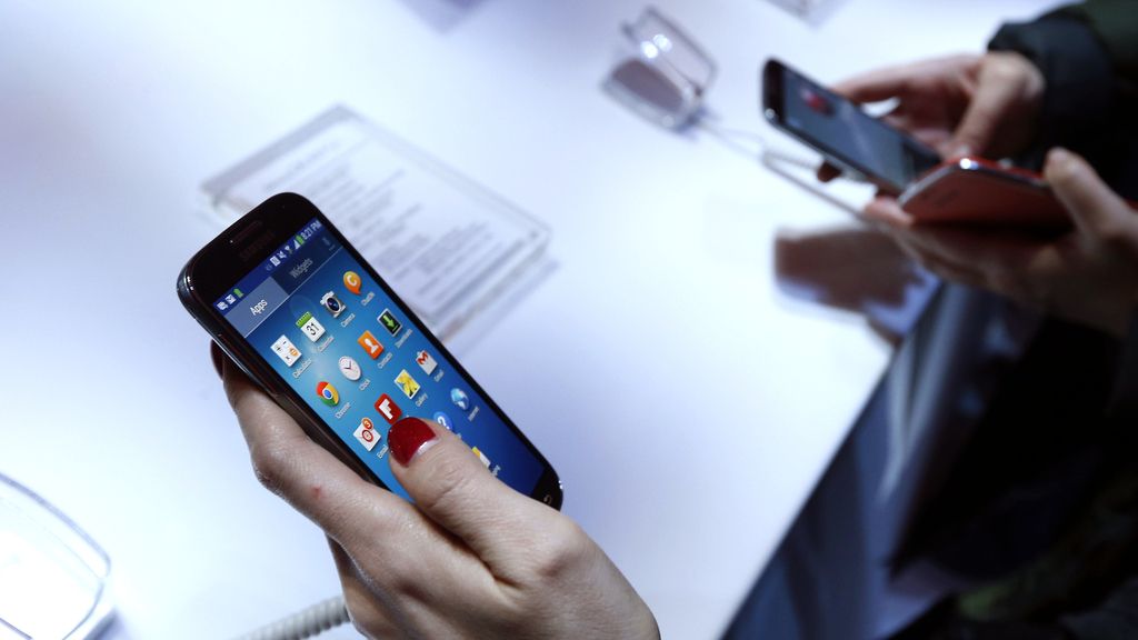 Todo lo que puedes hacer con tu Samsung Galaxy S IV con solo mirarlo