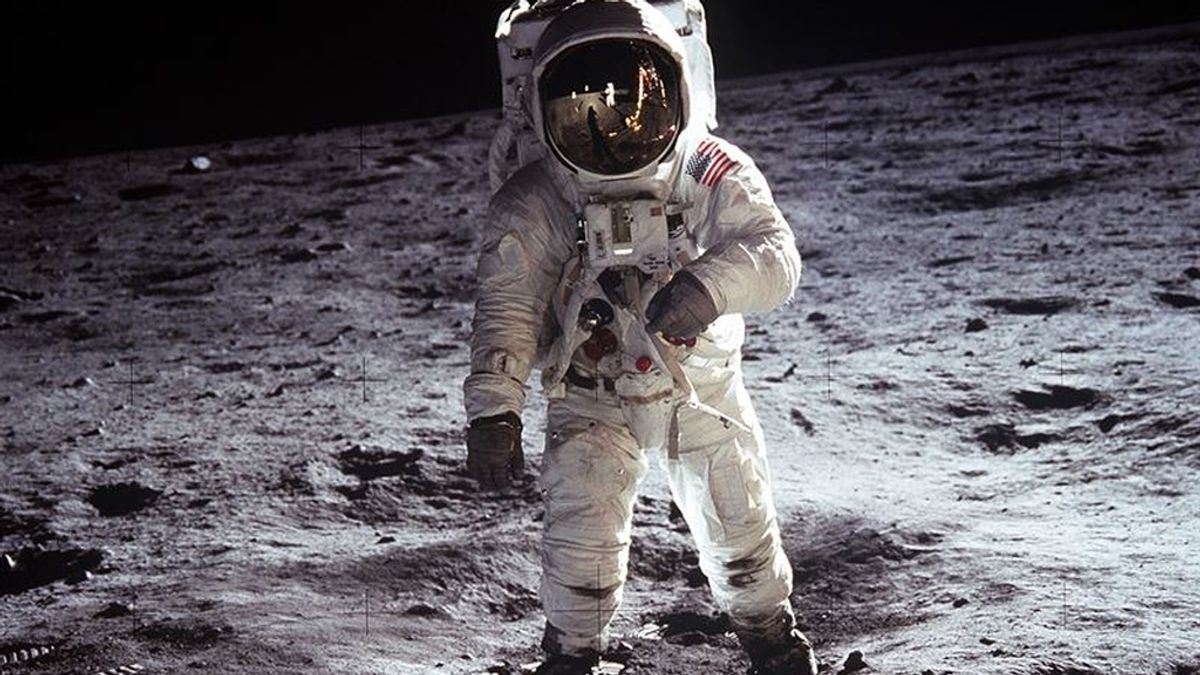 Se celebra 45 aniversario del "primer gran paso de la Humanidad" en la Luna