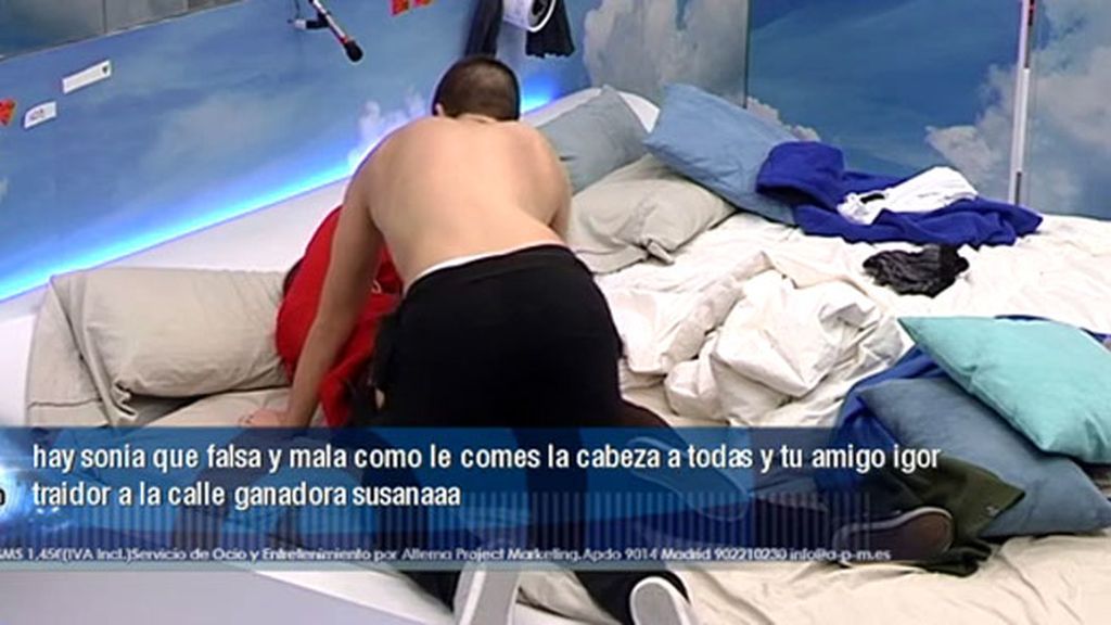 El sevillano, a Argi: "Todos los mimitos para tí"