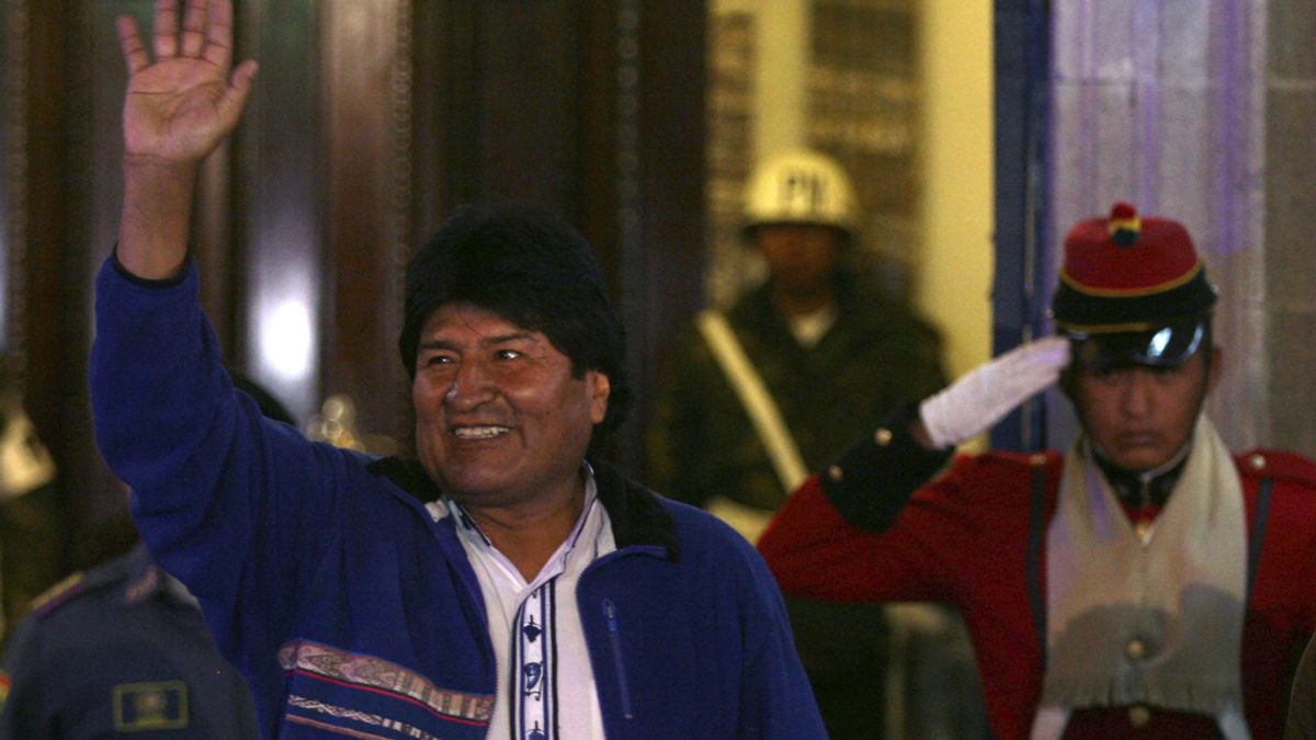 Morales se declara vencedor de las elecciones en Bolivia