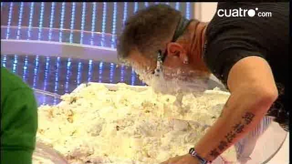 Pedro se la juega a la caja negra