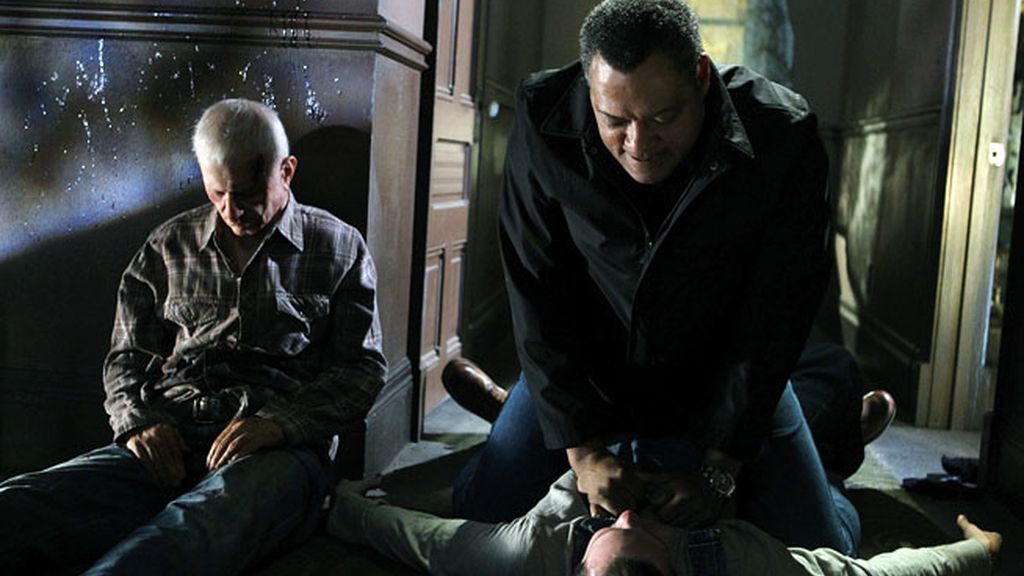 Las fotos de 'Violonchelo y adiós' (T11xC21) y 'En una oscura, oscura casa' (T11xC22)