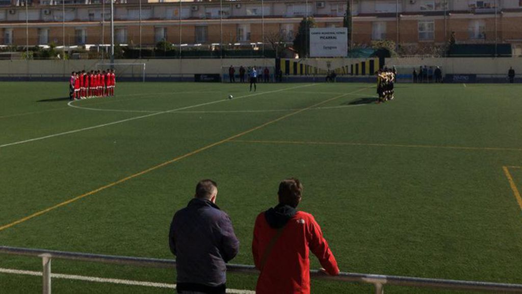 Del pésame, al homenaje: el fútbol español enmudece en recuerdo de Óscar Lou