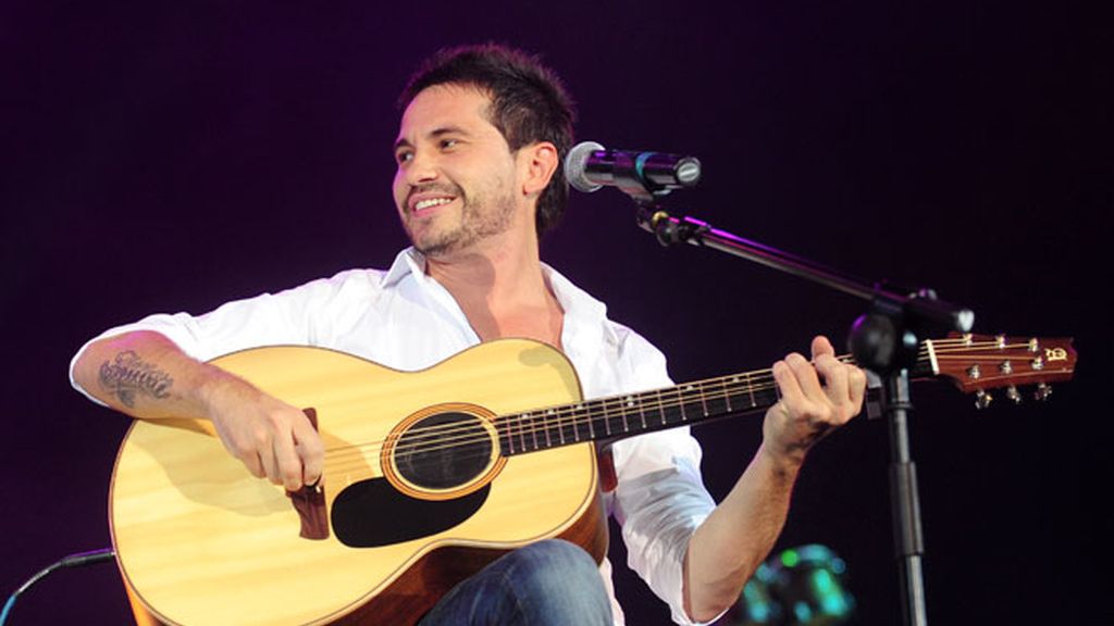 David Bisbal y Chenoa coinciden tras la separación del cantante