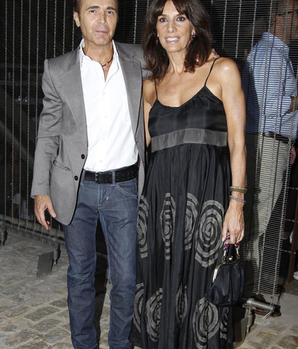 Michelle Jenner, Ana Fernández y Diego Osorio, en el cierre de la MFSHOW Men
