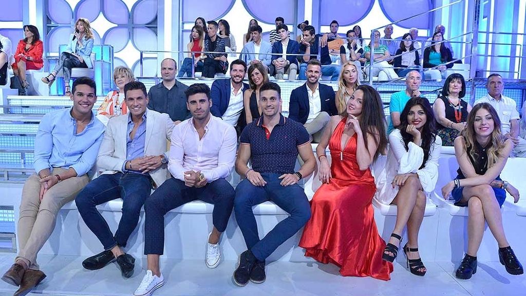 Emma García estrena nuevo plató con los viceversos
