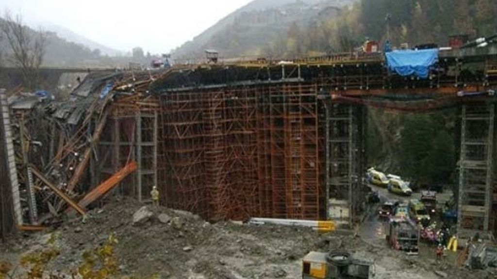 Derrumbe de un viaducto en construcción en Andorra