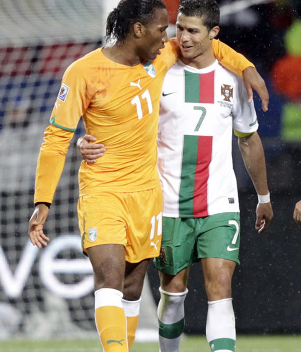 Adebayor y Drogba, descartados por Mourinho Adebayor y Drogba, descartados por Mourinho