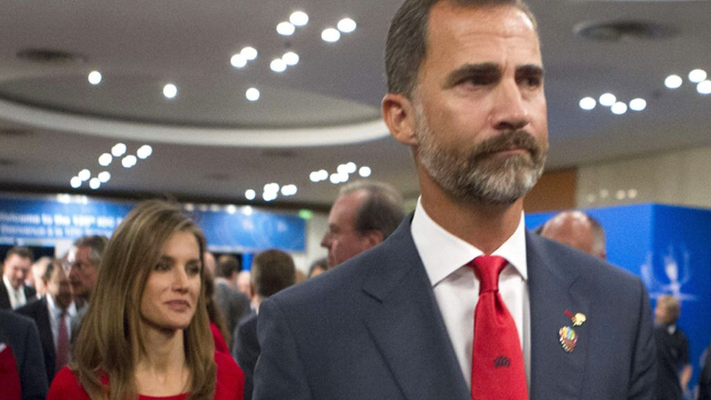 La Princesa Letizia y el Príncipe Felipe, en el apoyo a Madrid 2020