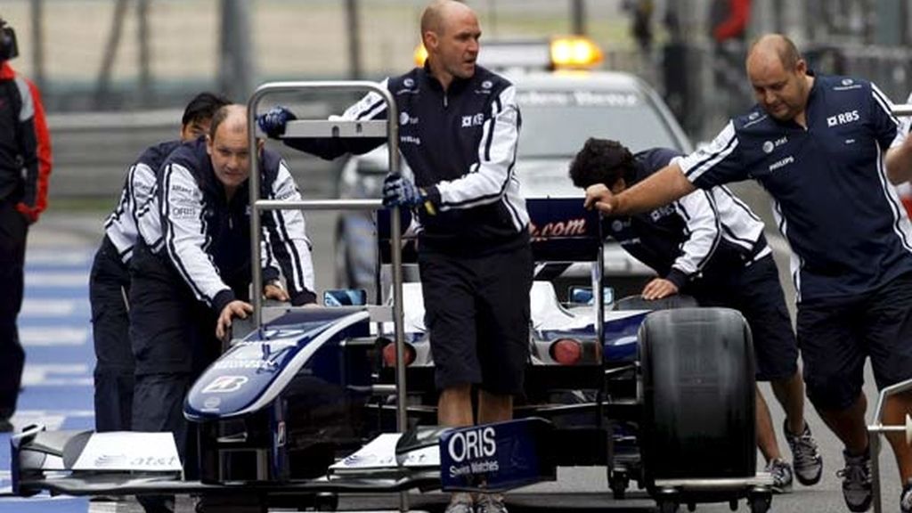 Trabajos en el monoplaza de Nakajima