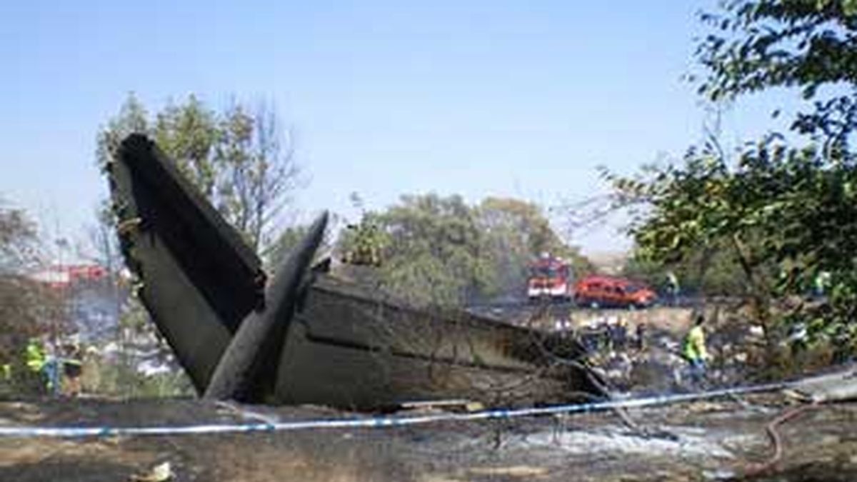 El accidente de Barajas ha sido la noticia más destacada del año 2008 para los lectores de Informativos Telecinco. Foto: EFE