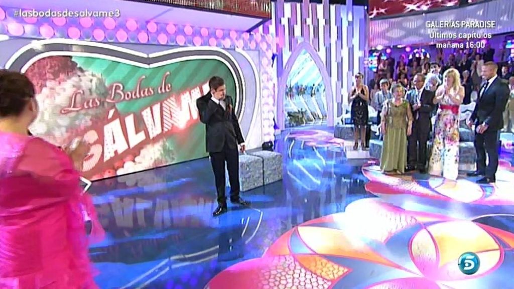 Poniendo en pie a todos los invitados