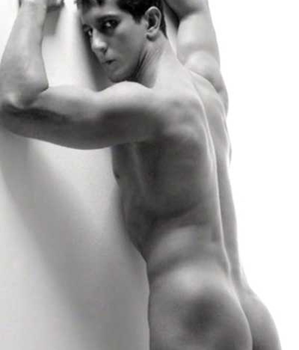 Adans Peres, al desnudo