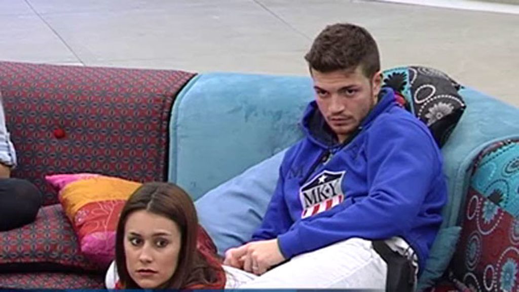 El sevillano, a Argi: "Todos los mimitos para tí"