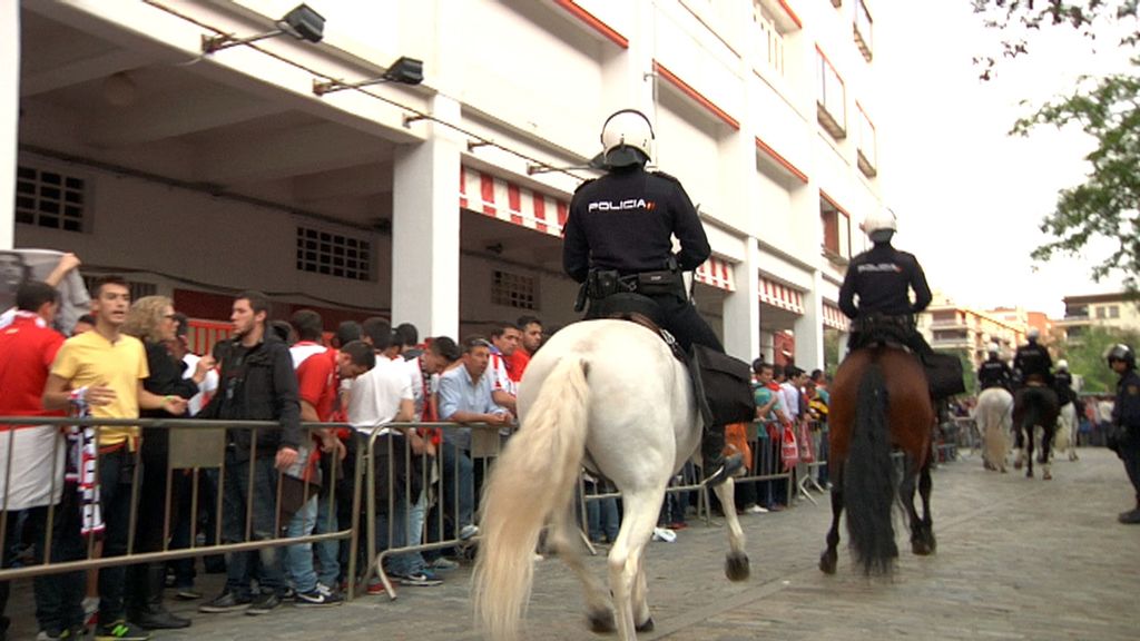 El Grupo de Estupefacientes se preparan para recibir 'un vuelo caliente'