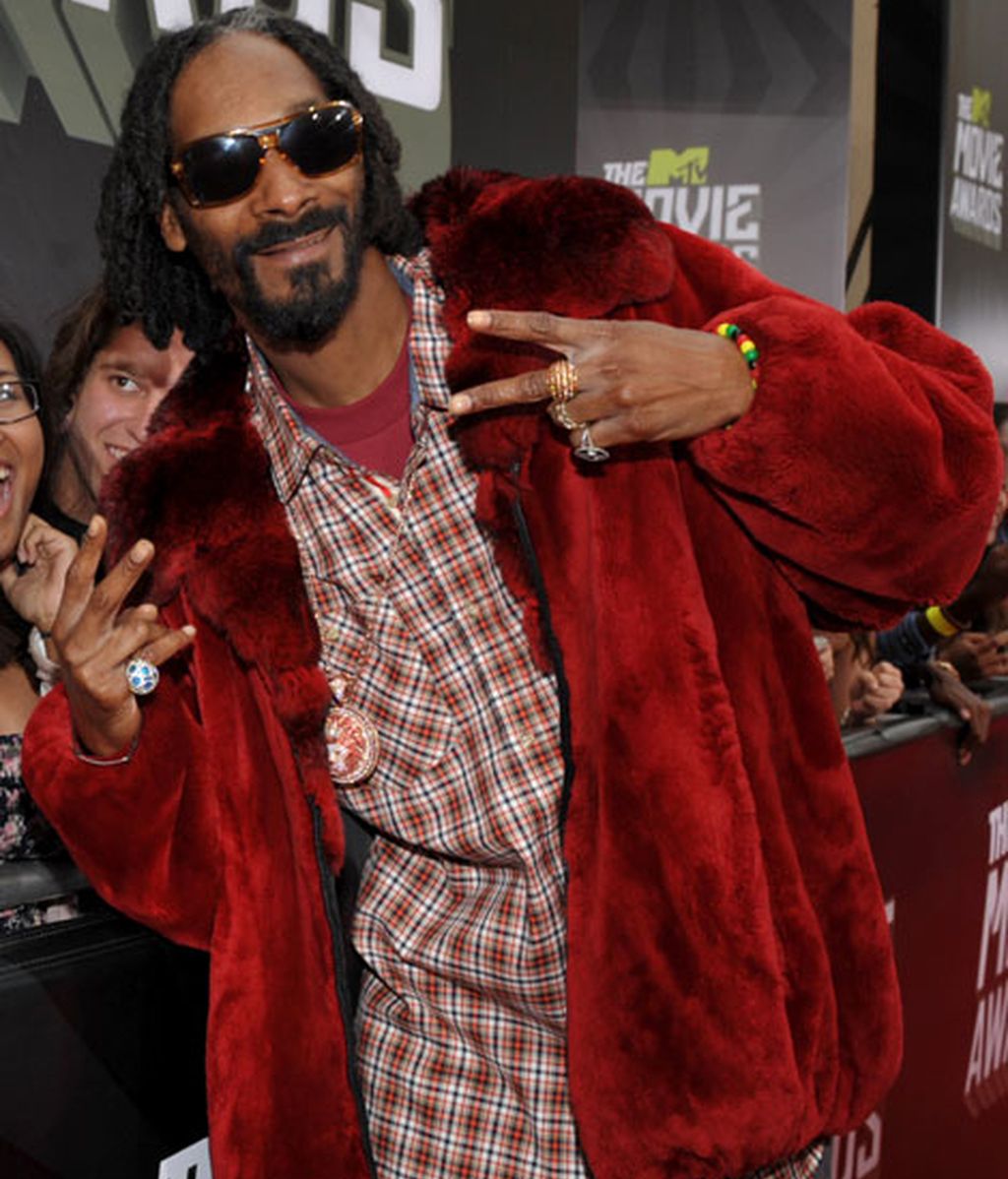 El cantante Snoop Lion se convirtió en abuelo joven a los 43