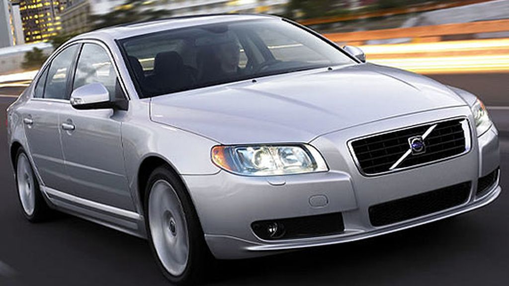 Volvo S80 V8