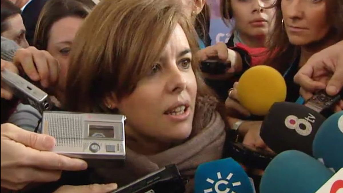 Sáenz de Santamaría: Se trabajará por el "consenso" en la Ley del Aborto