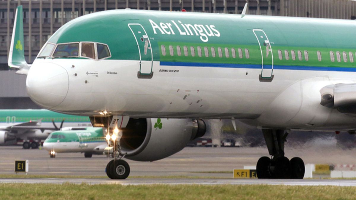 Un pasajero de Aer Lingus muere después de morder a otro en pleno vuelo a Dublín