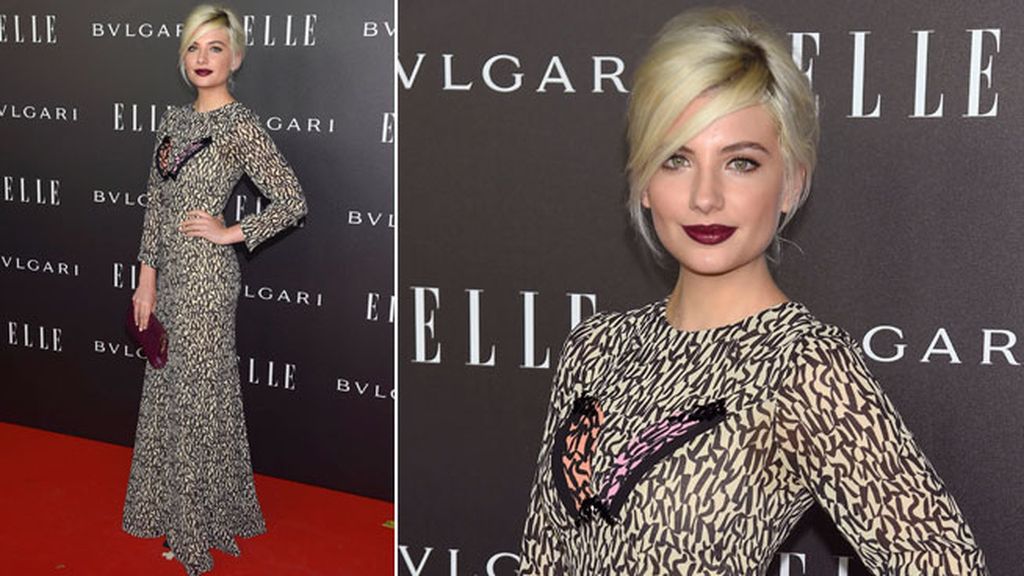 Miriam Giovannelli con un vestido estampado de Lydia Delgado