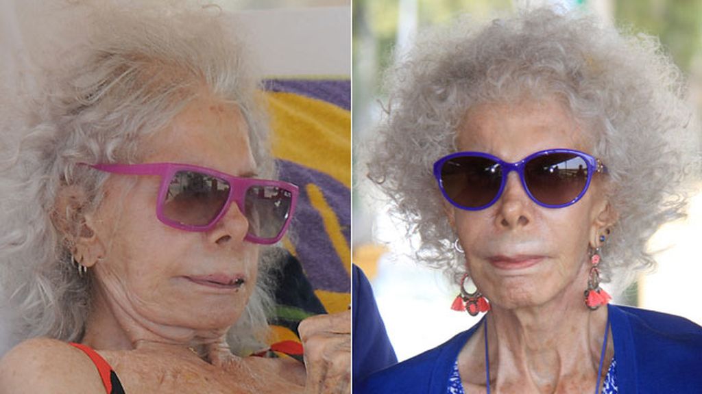 Las gafas de colores, uno de sus complementos 'fetiche'