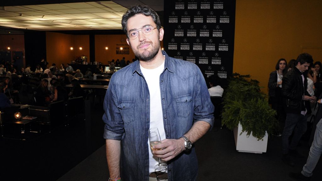 Máxim Huerta en el stand de Mercedes Benz