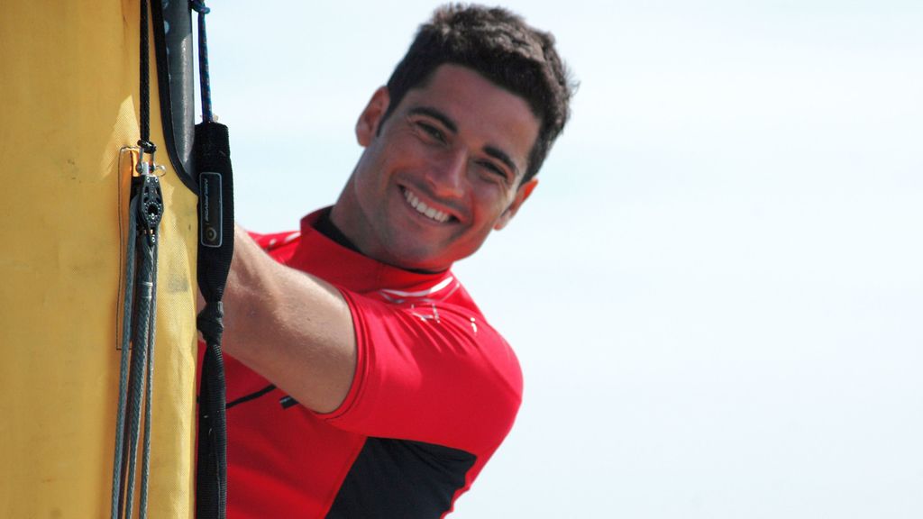 Iván Pastor, ¡guapo a bordo de una vela!