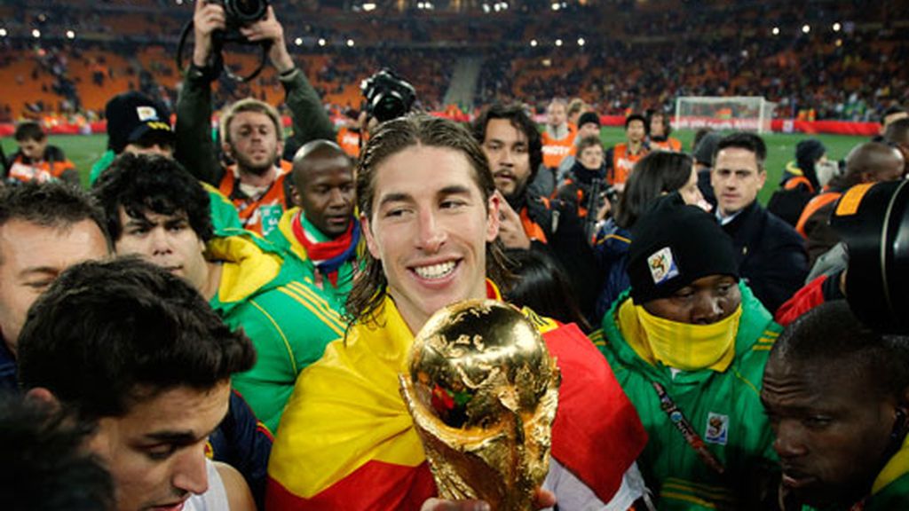 2010: Campeón de mundo en Sudáfrica con España